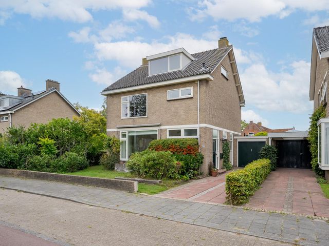 Generaal Spoorlaan 22, Voorschoten