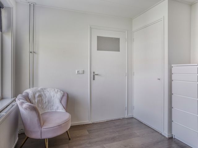 Oranje Nassaustraat 31, Middelharnis