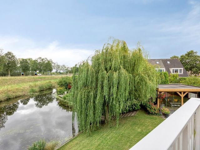 Prins Bernhardlaan 129, Middelharnis
