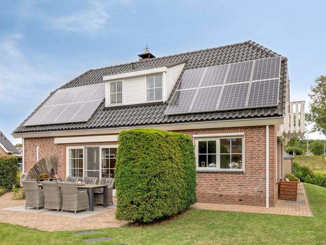 Prins Bernhardlaan 129, Middelharnis