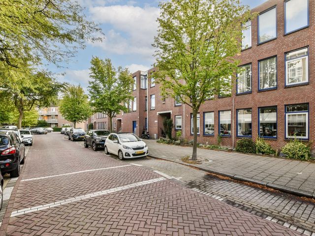 Jan Bronnerstraat 122, 'S-Gravenhage