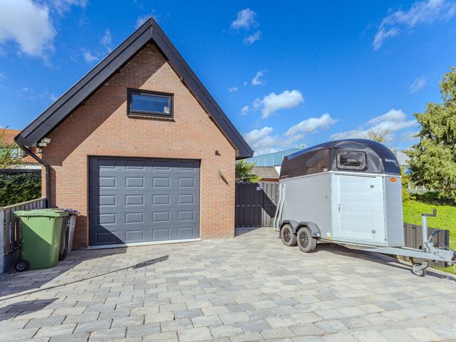 Helling 12, Hardinxveld-Giessendam
