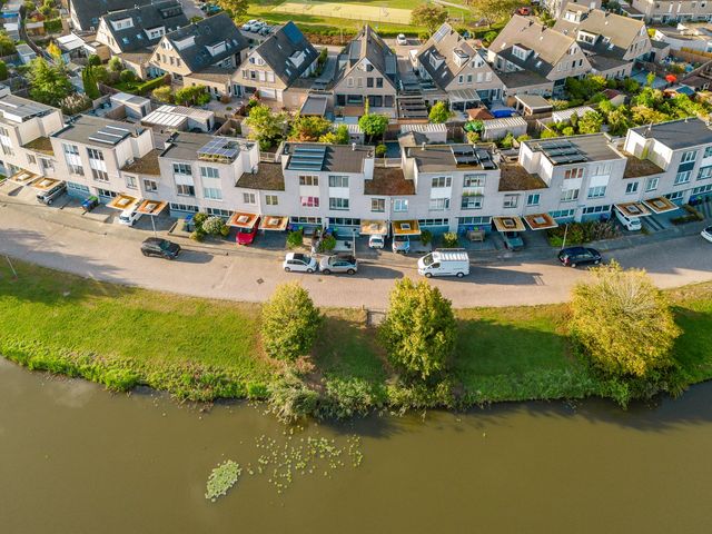 Marga Klompéstraat 53, Spijkenisse