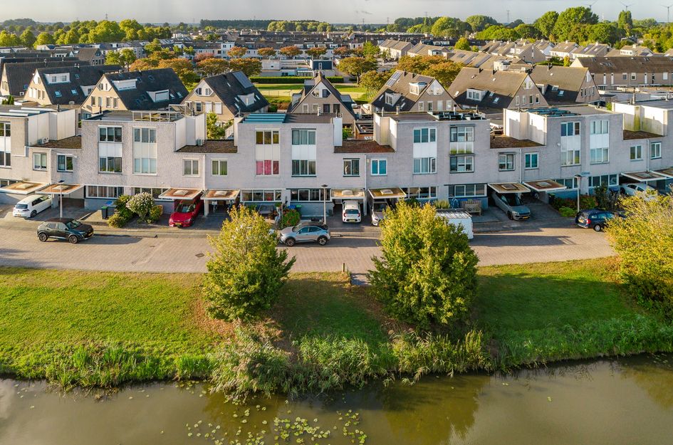 Marga Klompéstraat 53