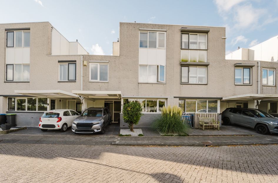Marga Klompéstraat 53