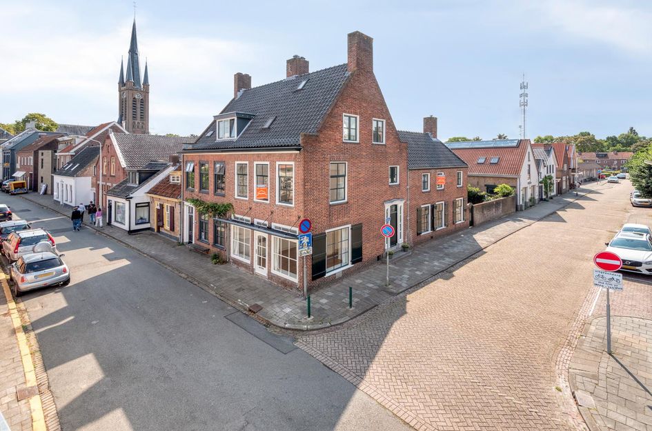 Doelenstraat 19