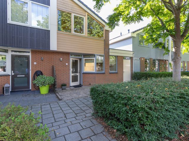 Grutto 13, Leimuiden