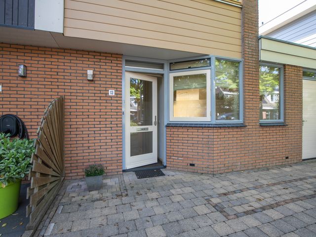 Grutto 13, Leimuiden