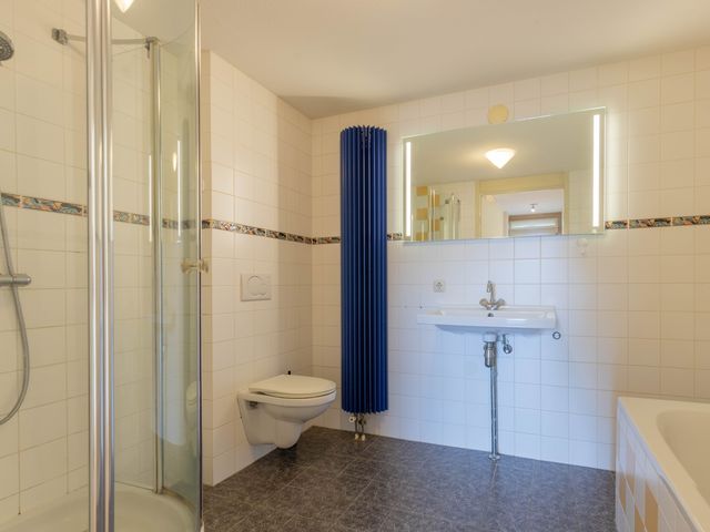 Grutto 13, Leimuiden