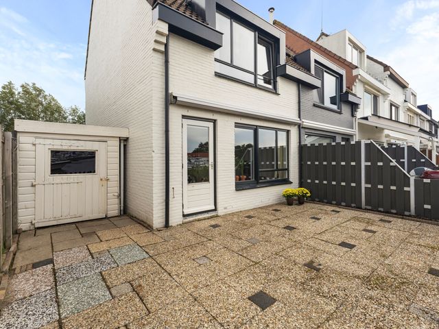 Saturnus 46, Den Helder