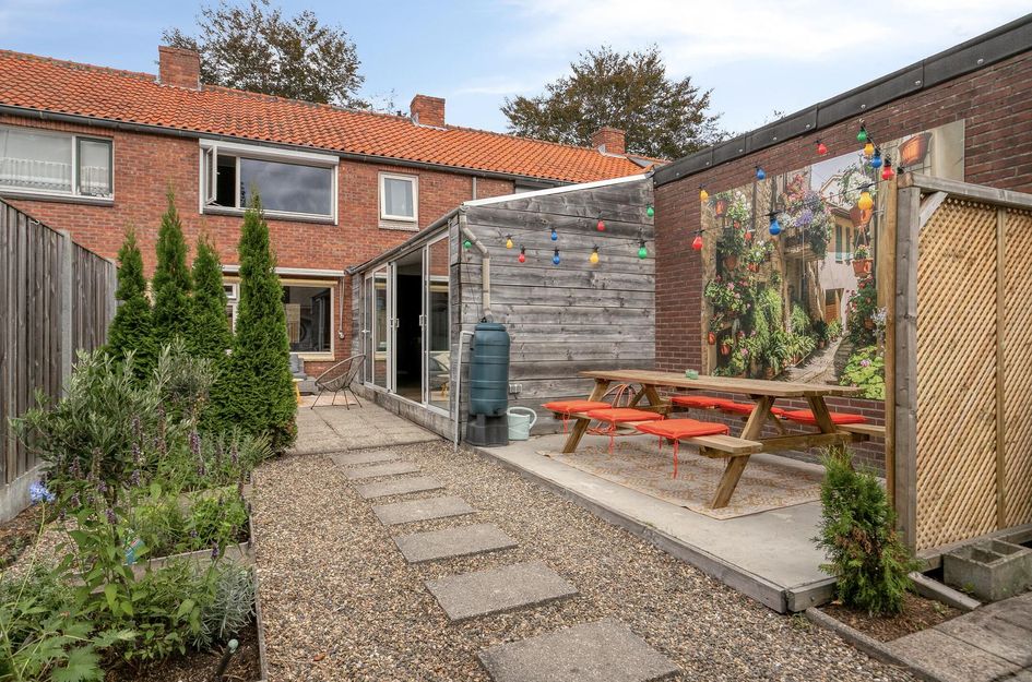 Schoutstraat 10