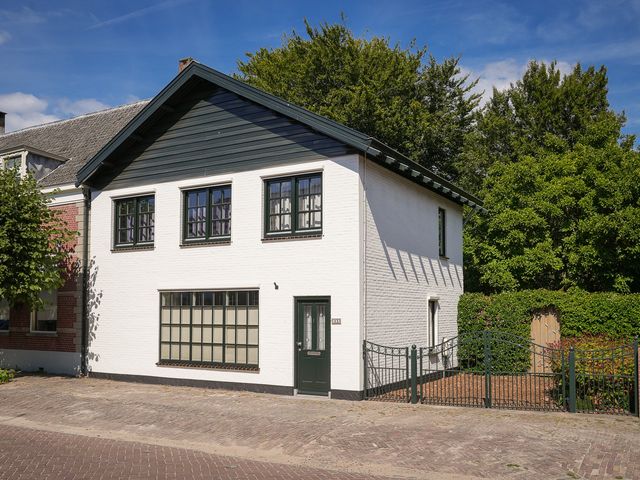 Voorstraat 23, Asperen