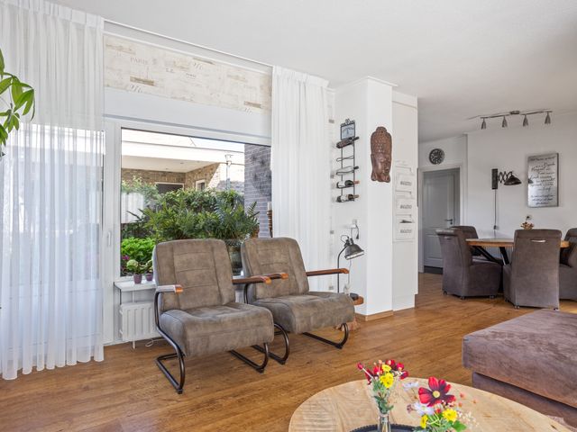 De Omloop 15, Klazienaveen