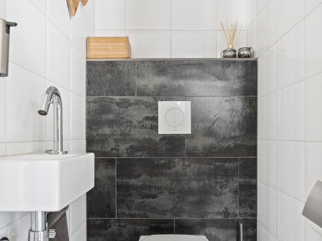 De Omloop 15, Klazienaveen