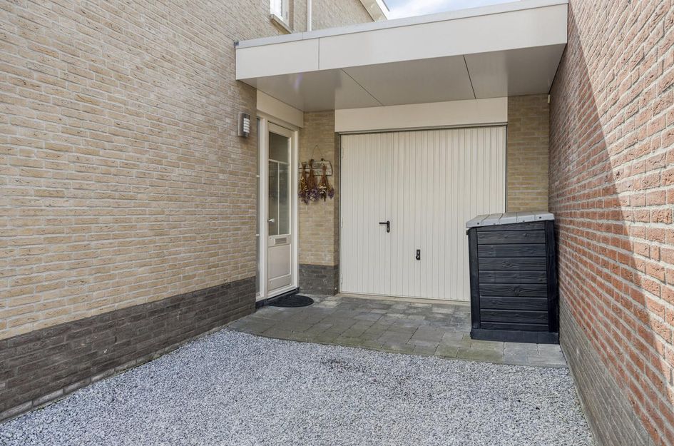 Van Overveststraat 8