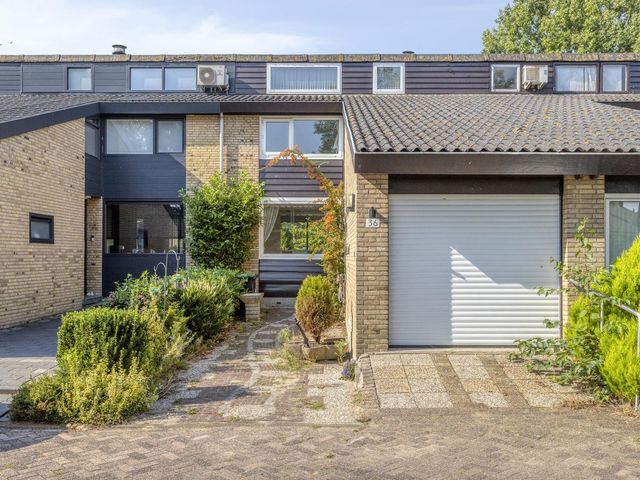 Roos 36, Krimpen Aan Den IJssel