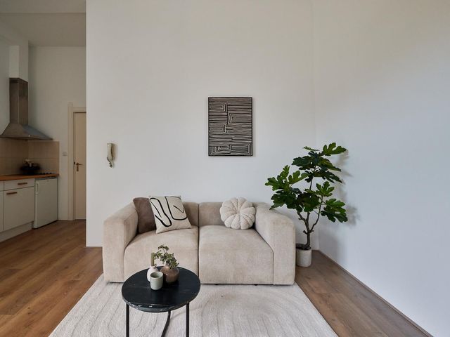 Heuvellaan 12D, Hilversum