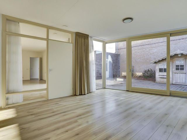 Beatrixstraat 13, Overasselt