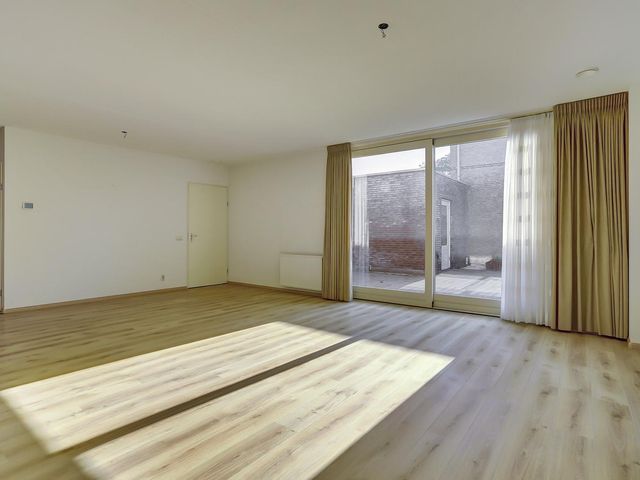 Beatrixstraat 13, Overasselt