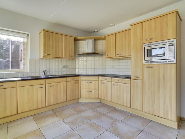 Beatrixstraat 13, Overasselt