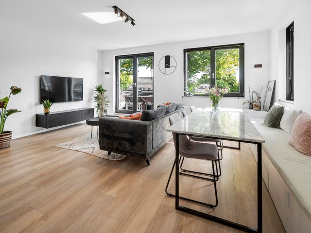 Smidse 26B, Geffen