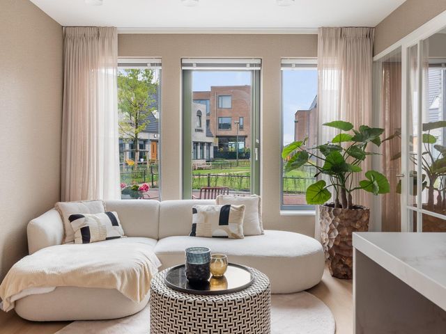 Pietje de Fluiterhof 11, Rotterdam