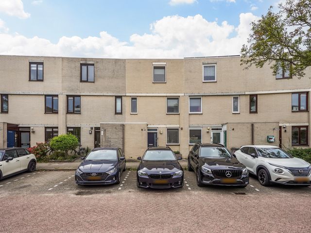 Ponyweide 92, Zoetermeer