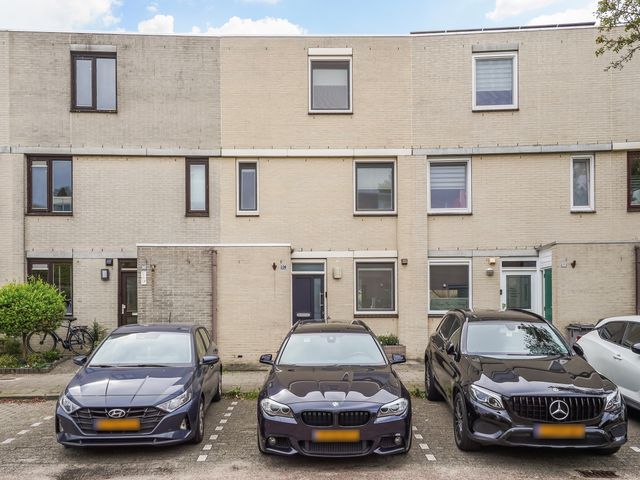 Ponyweide 92, Zoetermeer
