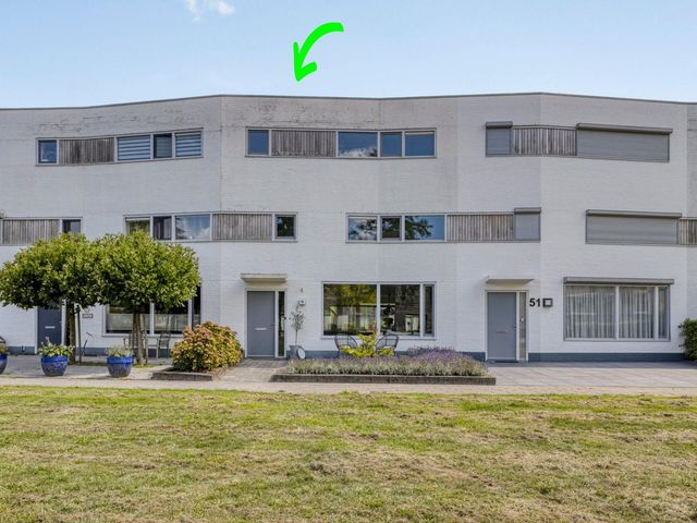 Madeliefberg 49, Roosendaal