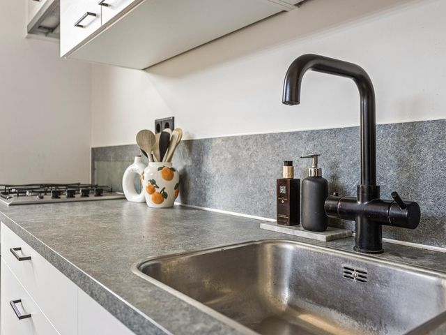 Prunuslaan 12, Roosendaal