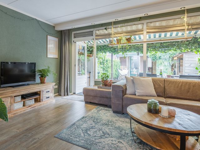 Karperlaan 21, Bodegraven