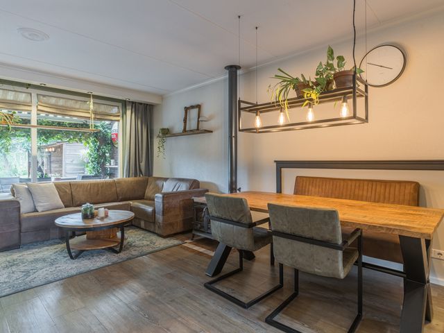 Karperlaan 21, Bodegraven