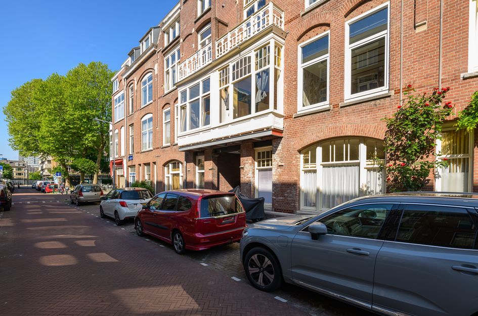 Willem van Outhoornstraat 42