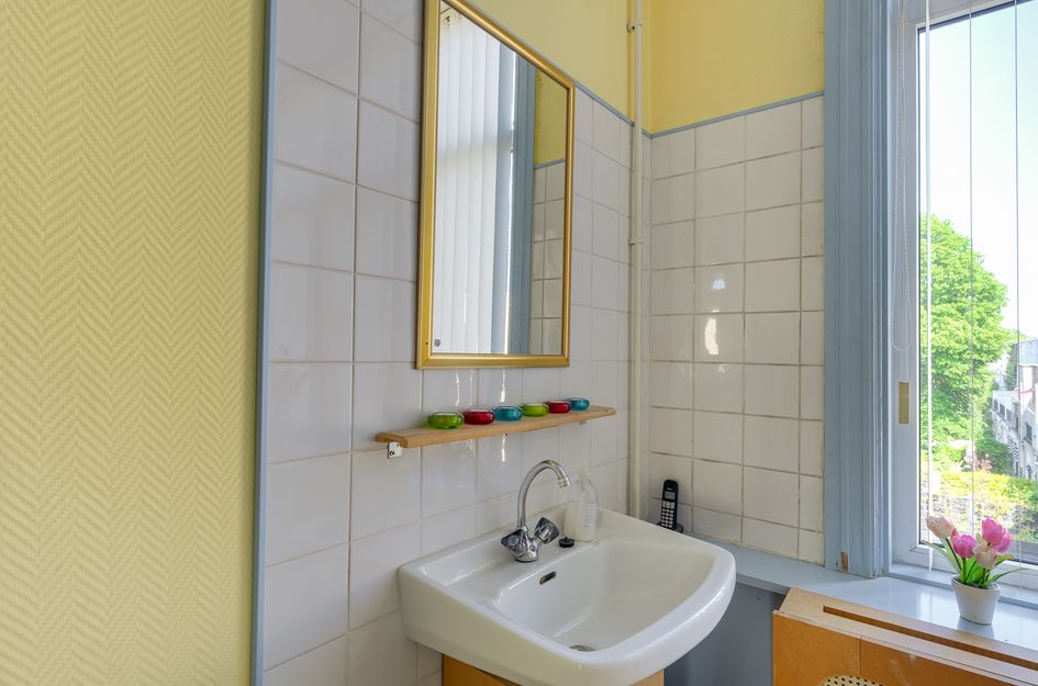 Willem van Outhoornstraat 42