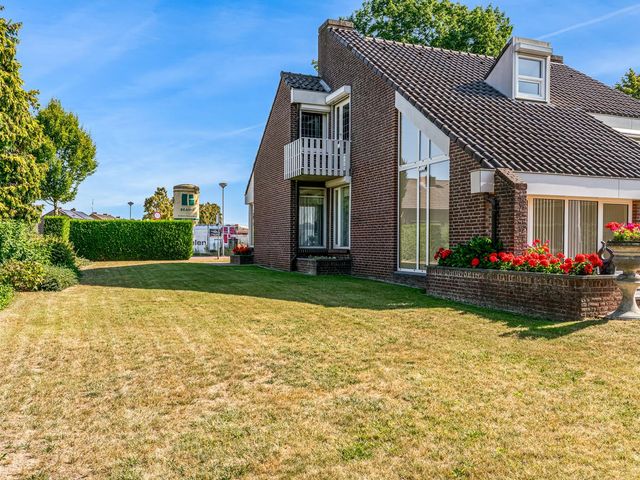 Heerbaan 57, Posterholt