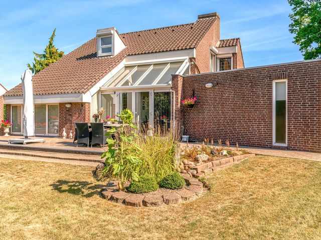 Heerbaan 57, Posterholt