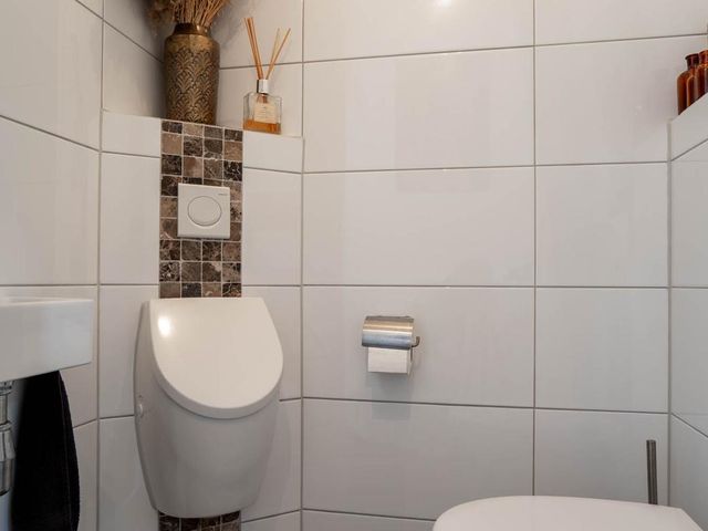 Maatschappijstraat 2, Helenaveen