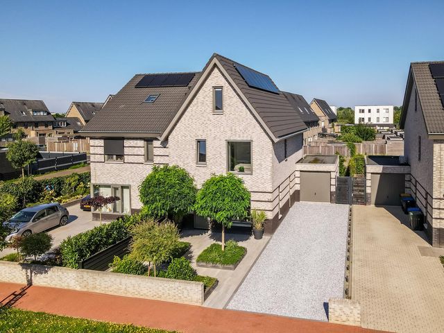 Parnassialaan 164, Lelystad