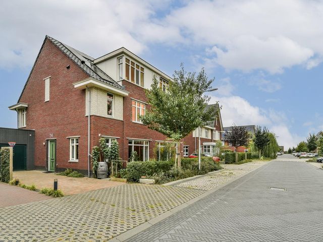 Hooizolder 24, Gouda