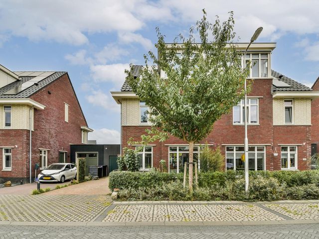 Hooizolder 24, Gouda