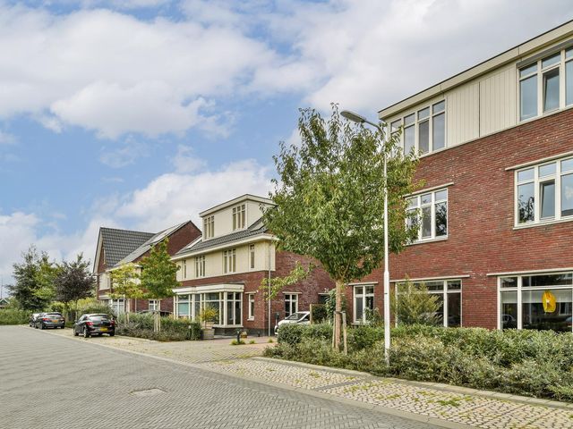 Hooizolder 24, Gouda