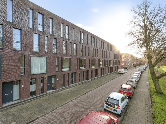 Pioenstraat 80 8, Groningen