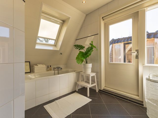 Ruïnelaan 32, Bergen (Nh)