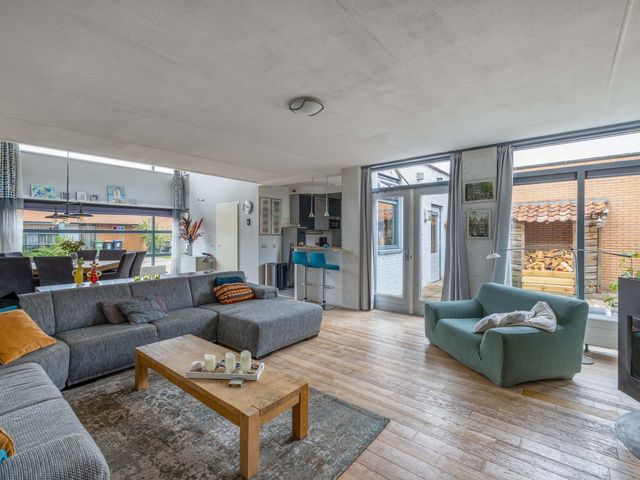 Twickel 35, Lelystad