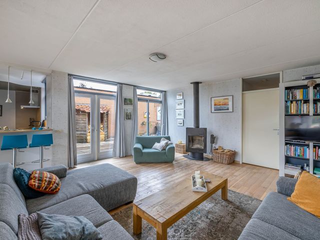 Twickel 35, Lelystad