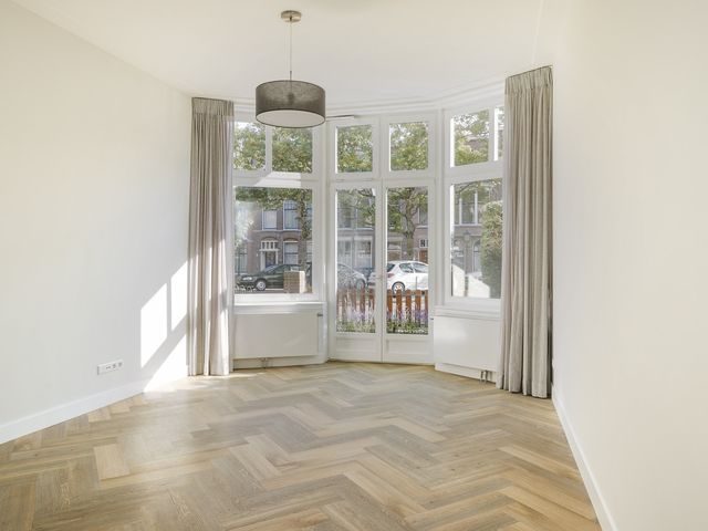 Willem de Zwijgerlaan 121A, Den Haag