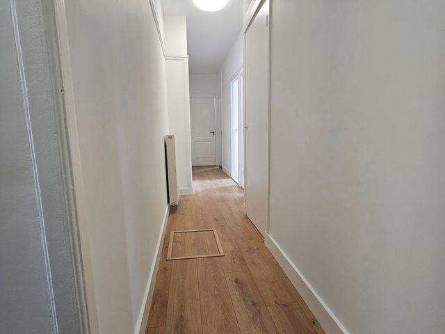 Linnaeusstraat 239, Den Haag
