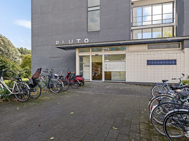 Plutostraat 80, Alphen aan den Rijn