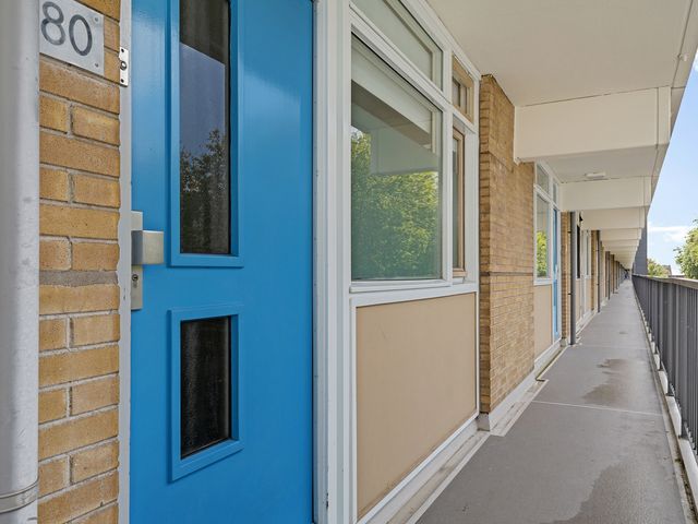 Plutostraat 80, Alphen aan den Rijn