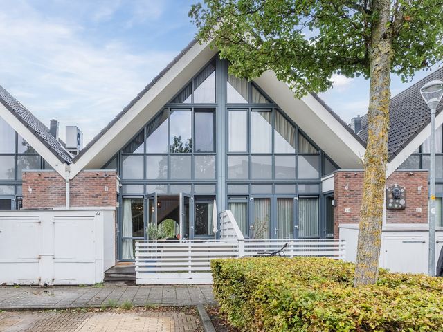 Vuurdoornstraat 22, Lisserbroek